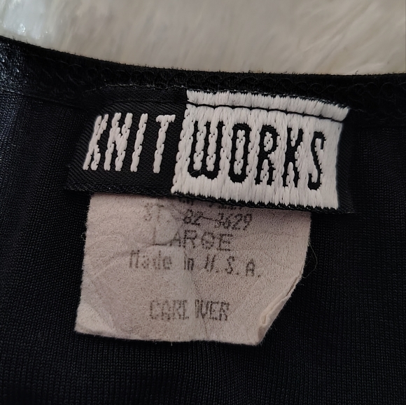 Vintage Y2K Black and Red Dragon Print Top/ Chinese Knot/ SZ L/ See Info - Picture 8 of 14